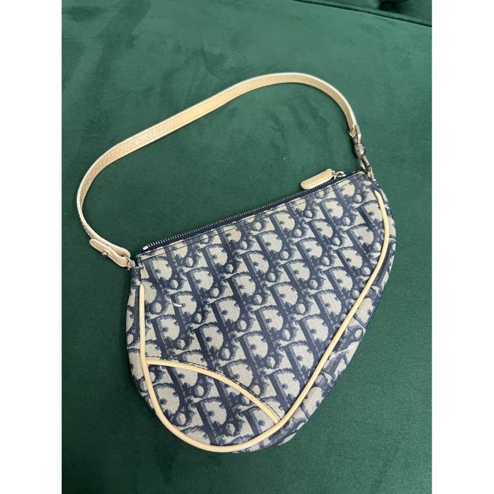 Dior Saddle Bag - Picture 2 of 8